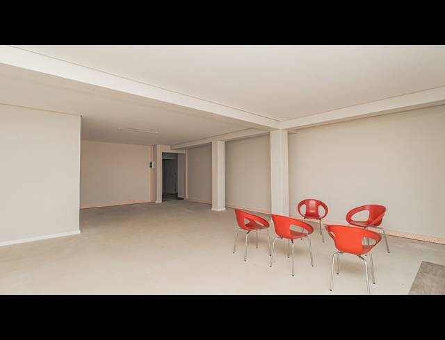 2,400M² BUSINESS CENTRE FOR SALE IN MILNERTON CENTRAL